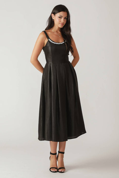 fluttering-fields-woven-midi-dress Flying Tomato-Sophia's Style-6